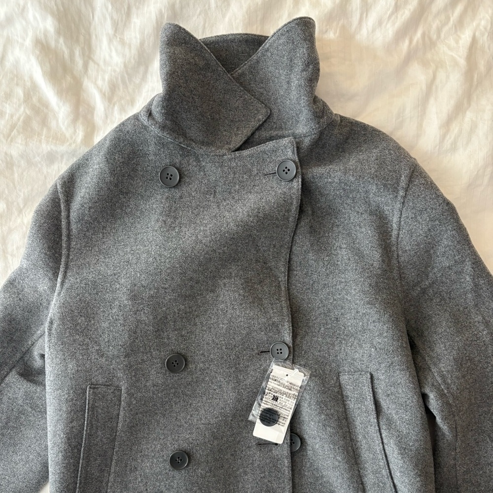 NWT Uniqlo Women's Grey Double-Breasted Short Trench Coat